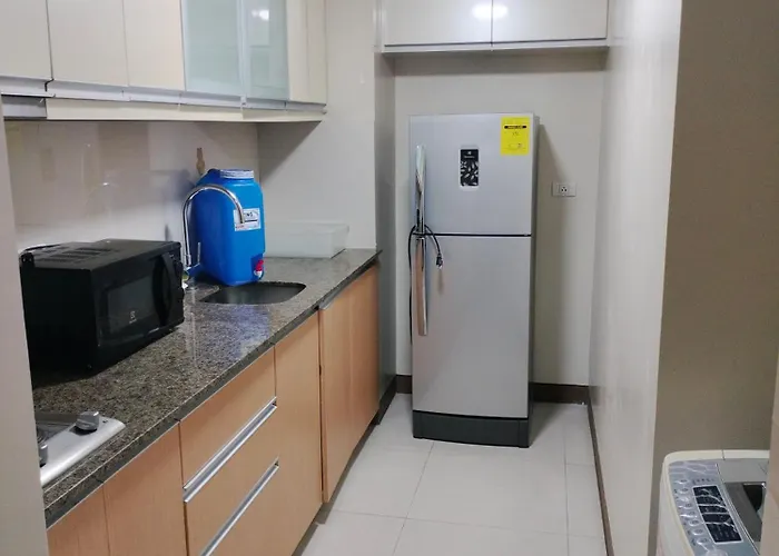 R&d Near Airport Apartahotel Manila